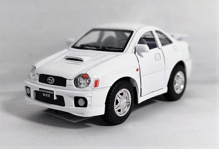 10 cm. Çek Bırak Beyaz Subaru Impreza Wrx Diecast Araba