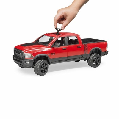 Ram 2500 Pick-up +4 yaş