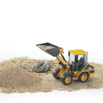 Caterpillar Mini Kepçe +4 yaş